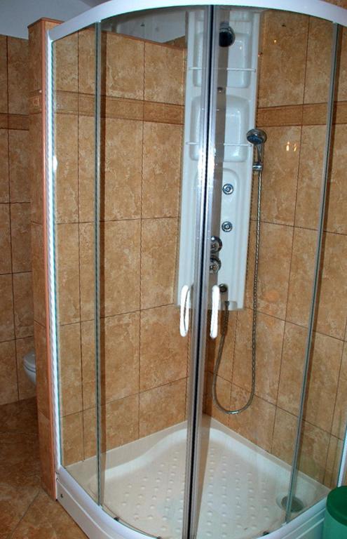 Janus Apartman Sarvar Ruang foto