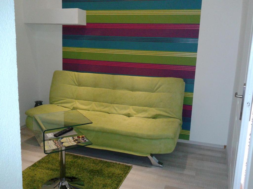 Janus Apartman Sarvar Ruang foto